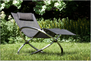 deck-chair-365432_1920