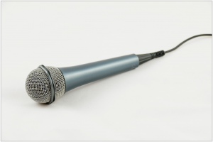 microphone-861457_1920