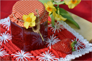 strawberry-jam-1329426_1920